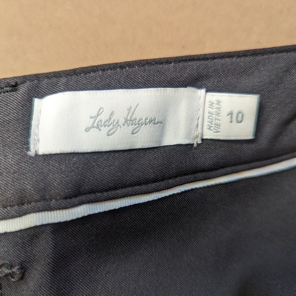Lady Hagen Shorts (Size 10) - Picture 6 of 9